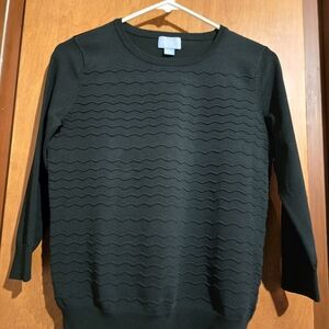 CeCe Women's Green Wave Pattern Crewneck Sweater